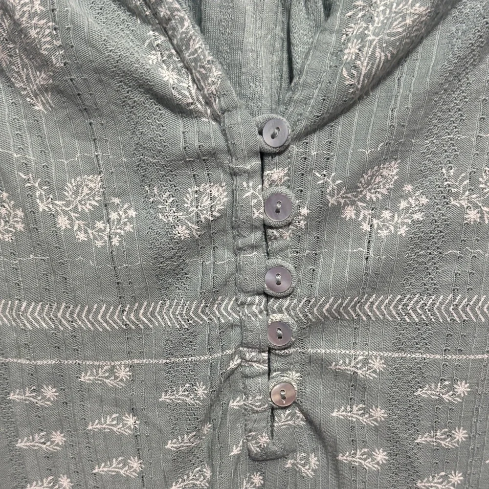 Women's lucky Brand Sleeveless Top - Light Green knit - Picture 3 of 5